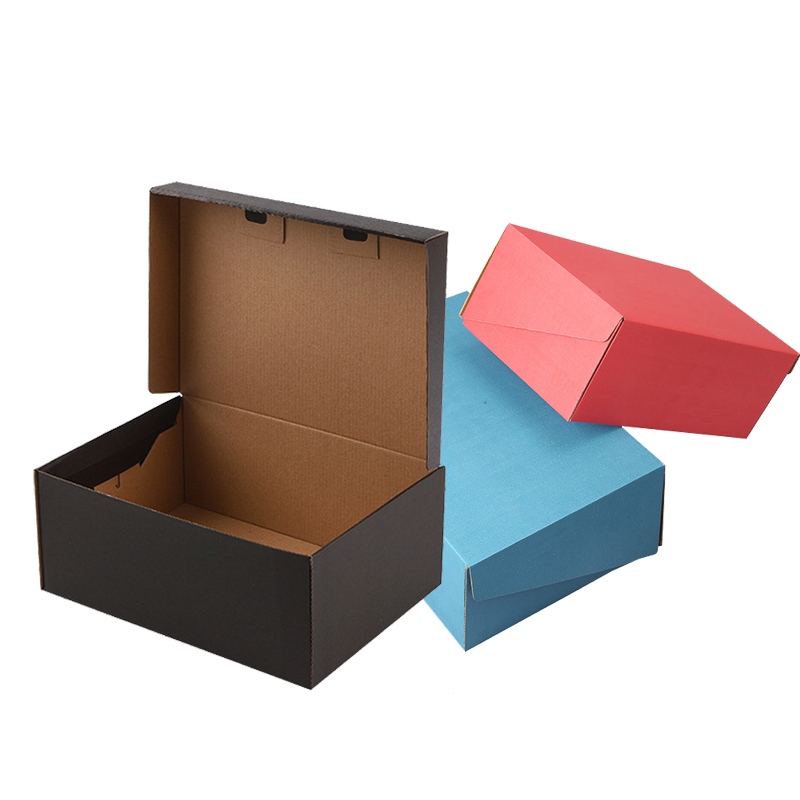 Kartonowe pudełko na buty